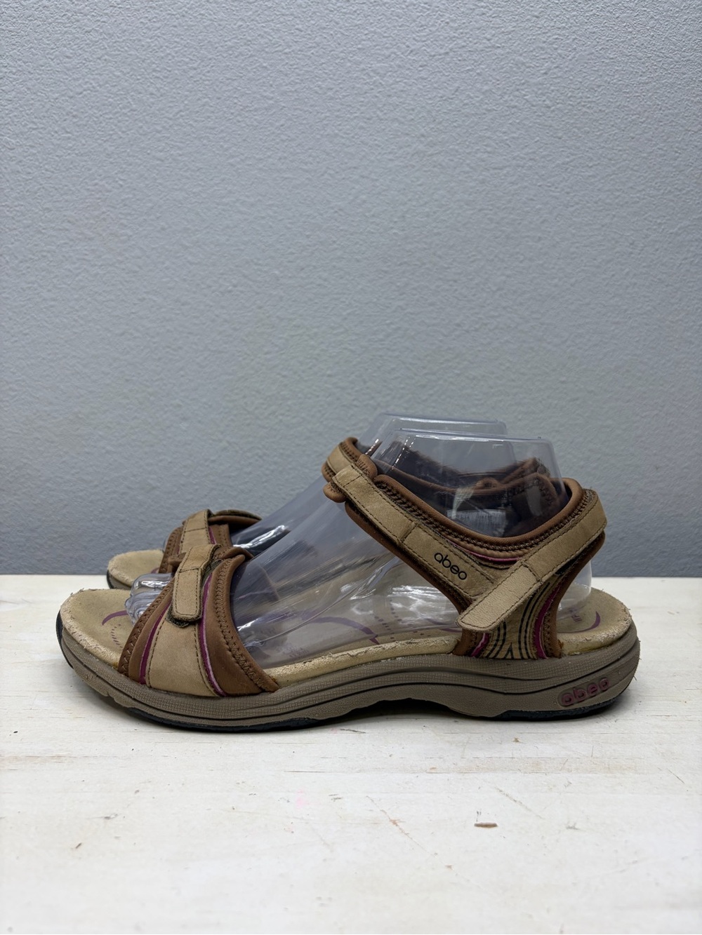 Abeo Brown Goleta Strap Sandals Size 10